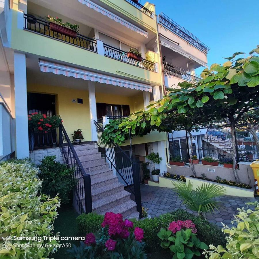 Apartments Elda Ровінь Екстер'єр фото